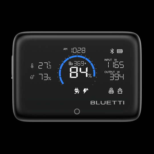 BLUETTI Display 1 magnetic screen showing battery, temperature, and power stats