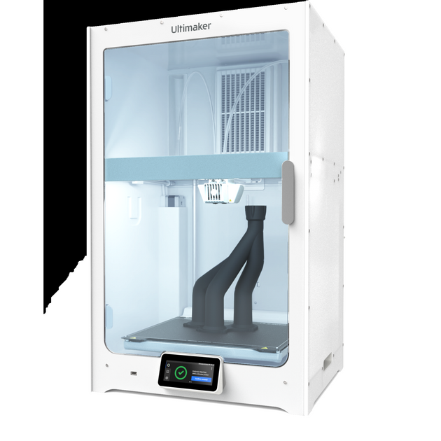UltiMaker S7 3D printer front view with integrated Air Manager